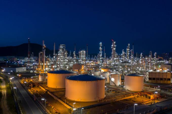 Protecting a Refinery Storage Tank in Extreme Winter Conditions